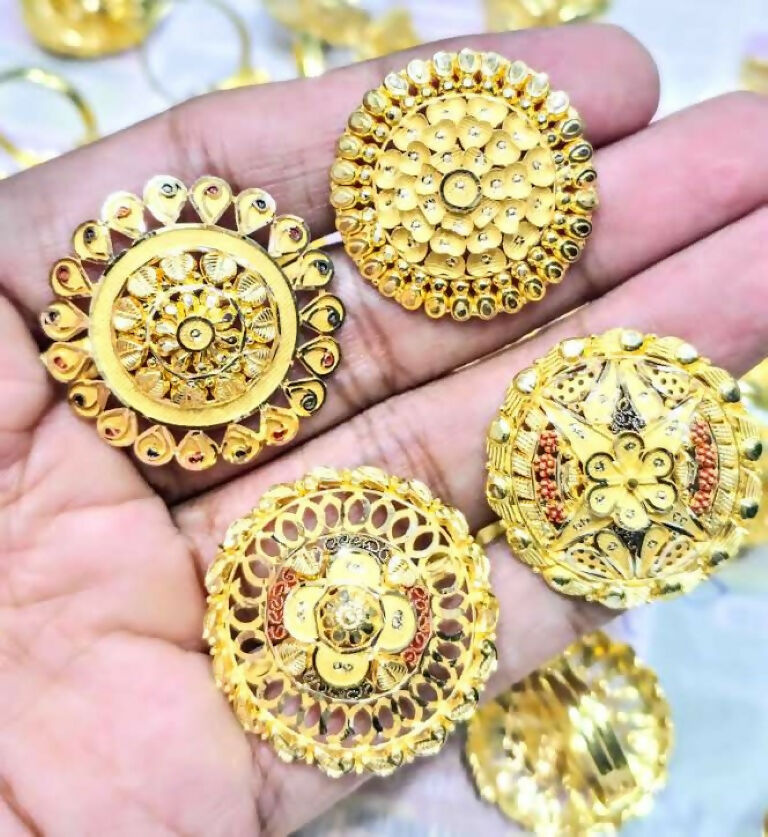 Gold Ladies Rings Sarafa Bazar India