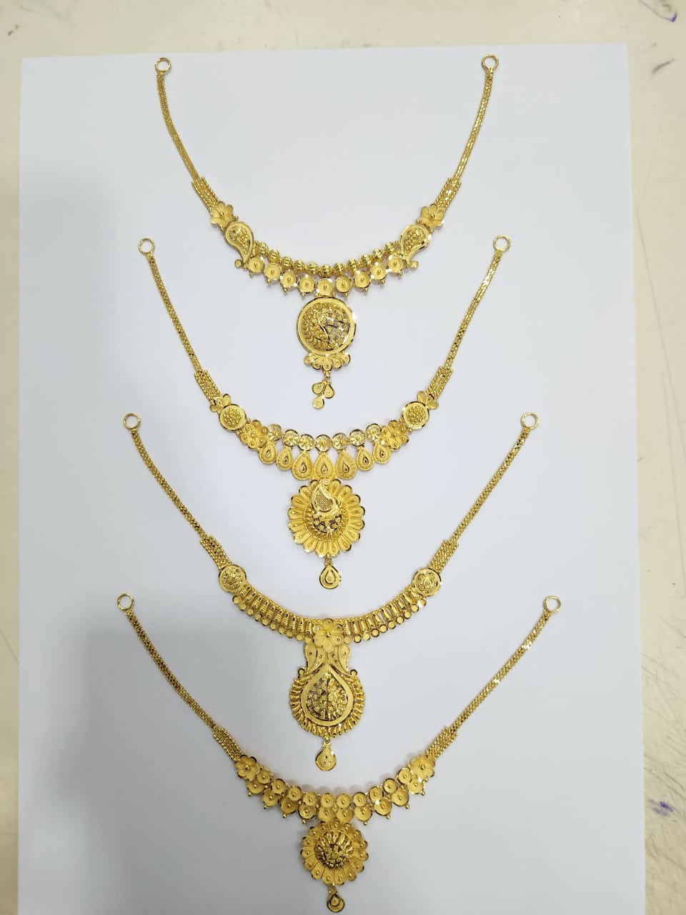 Gold Necklace Sarafa Bazar India