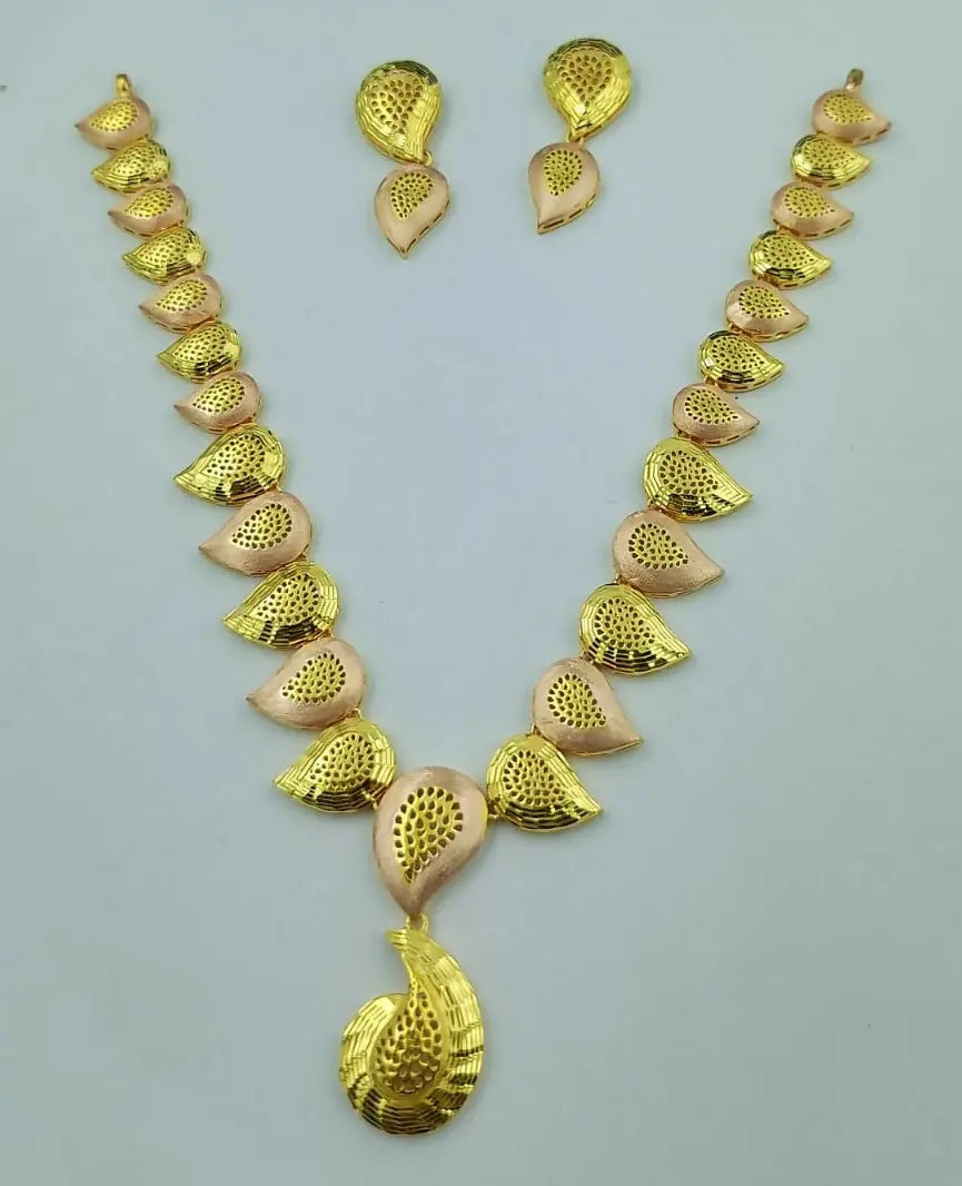 Fusion Casting Necklace Sarafa Bazar India