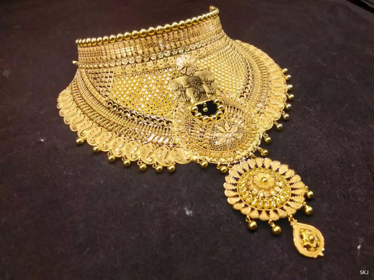 Gold Choker Sarafa Bazar India