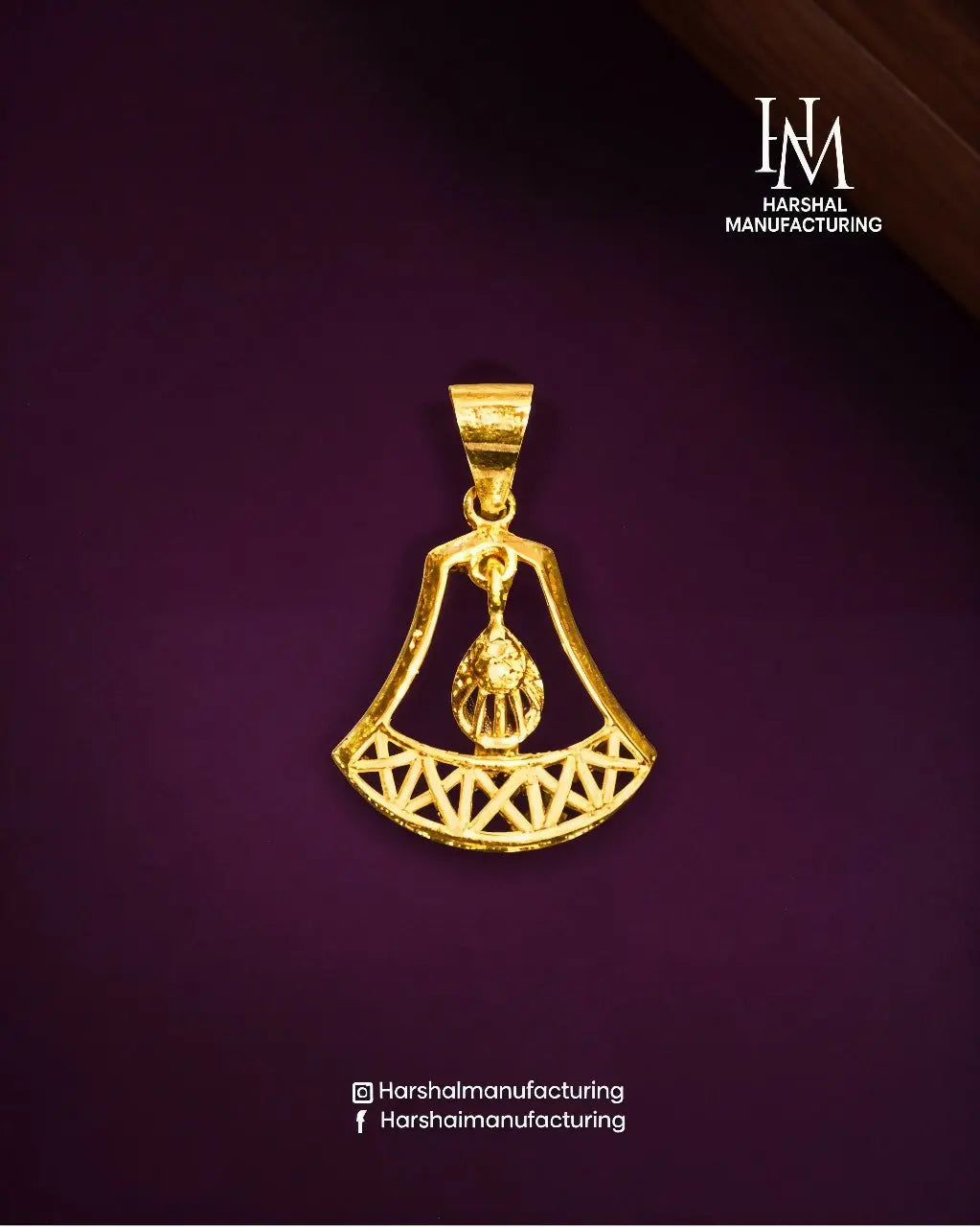 Gold Ladies Pendant Sarafa Bazar India