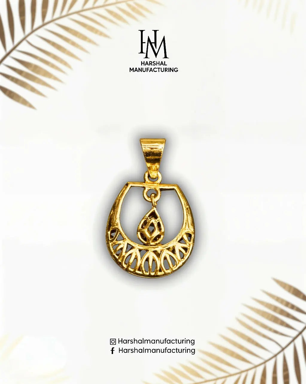Gold Ladies Pendant Sarafa Bazar India