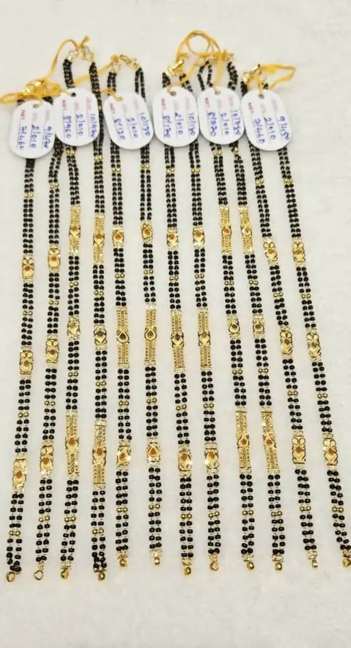 Gold Mangalsutra Chains Sarafa Bazar India