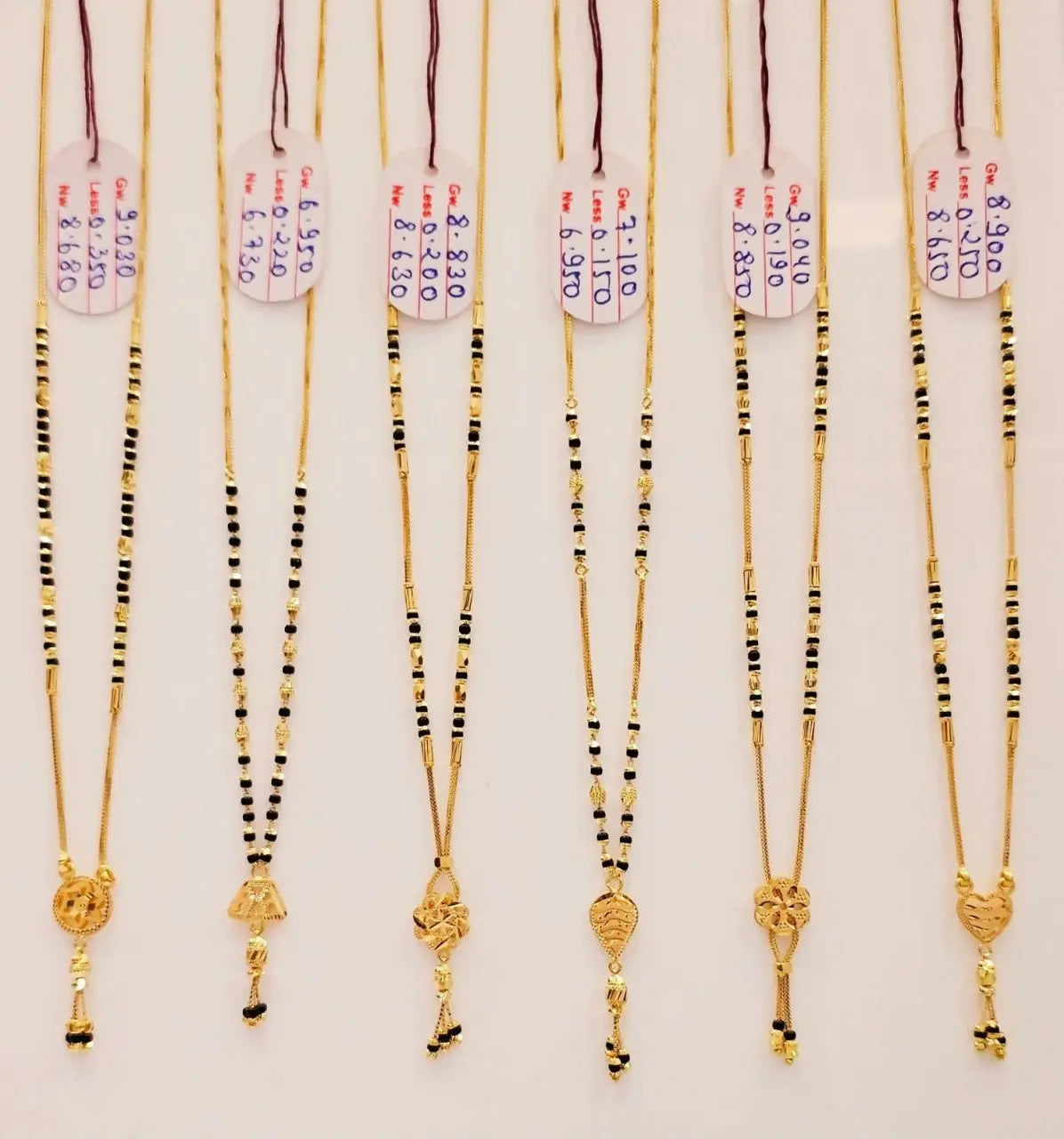 Gold Mangalsutra Sarafa Bazar India