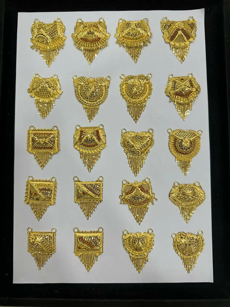 Gold Mangalsutra Pendants Sarafa Bazar India