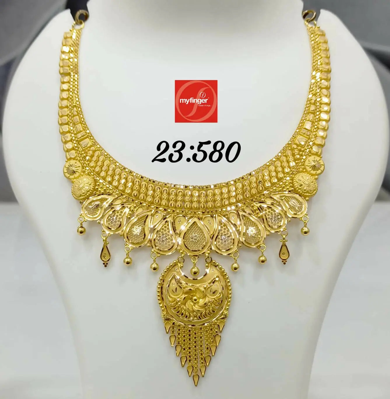 Gold Necklace Sarafa Bazar India