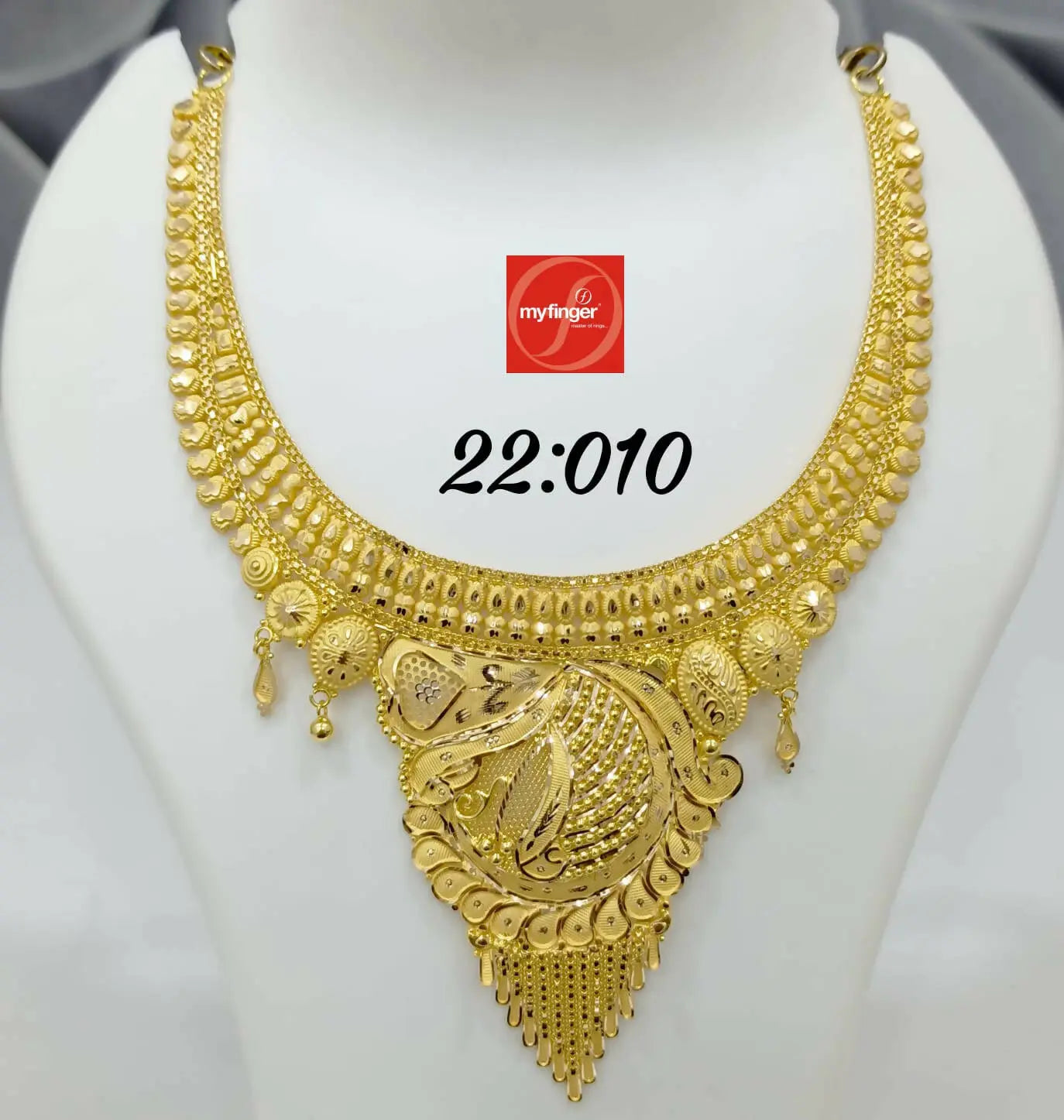 Gold Necklace Sarafa Bazar India