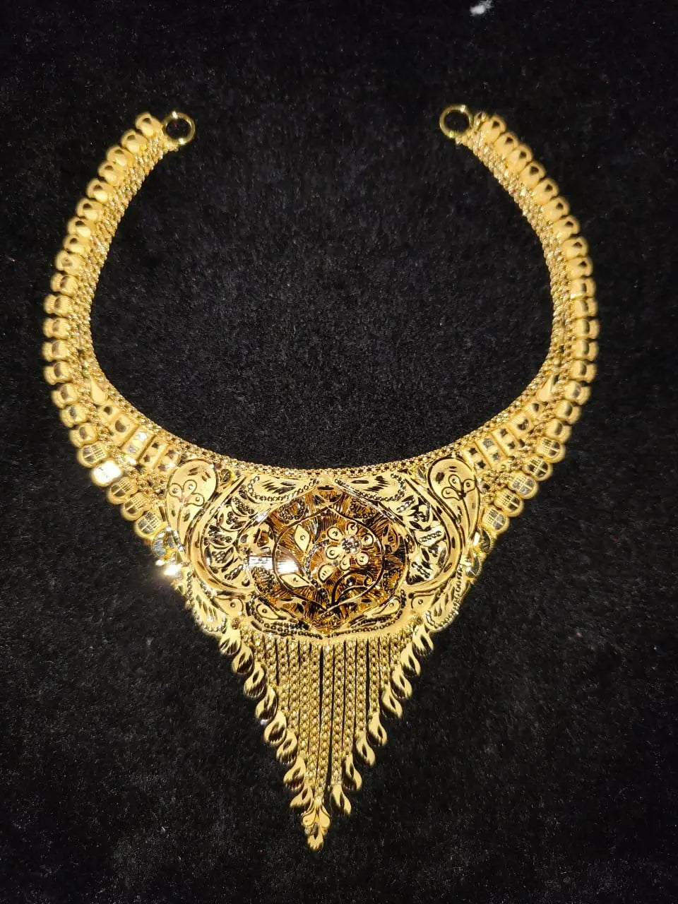 Gold Necklace Sarafa Bazar India