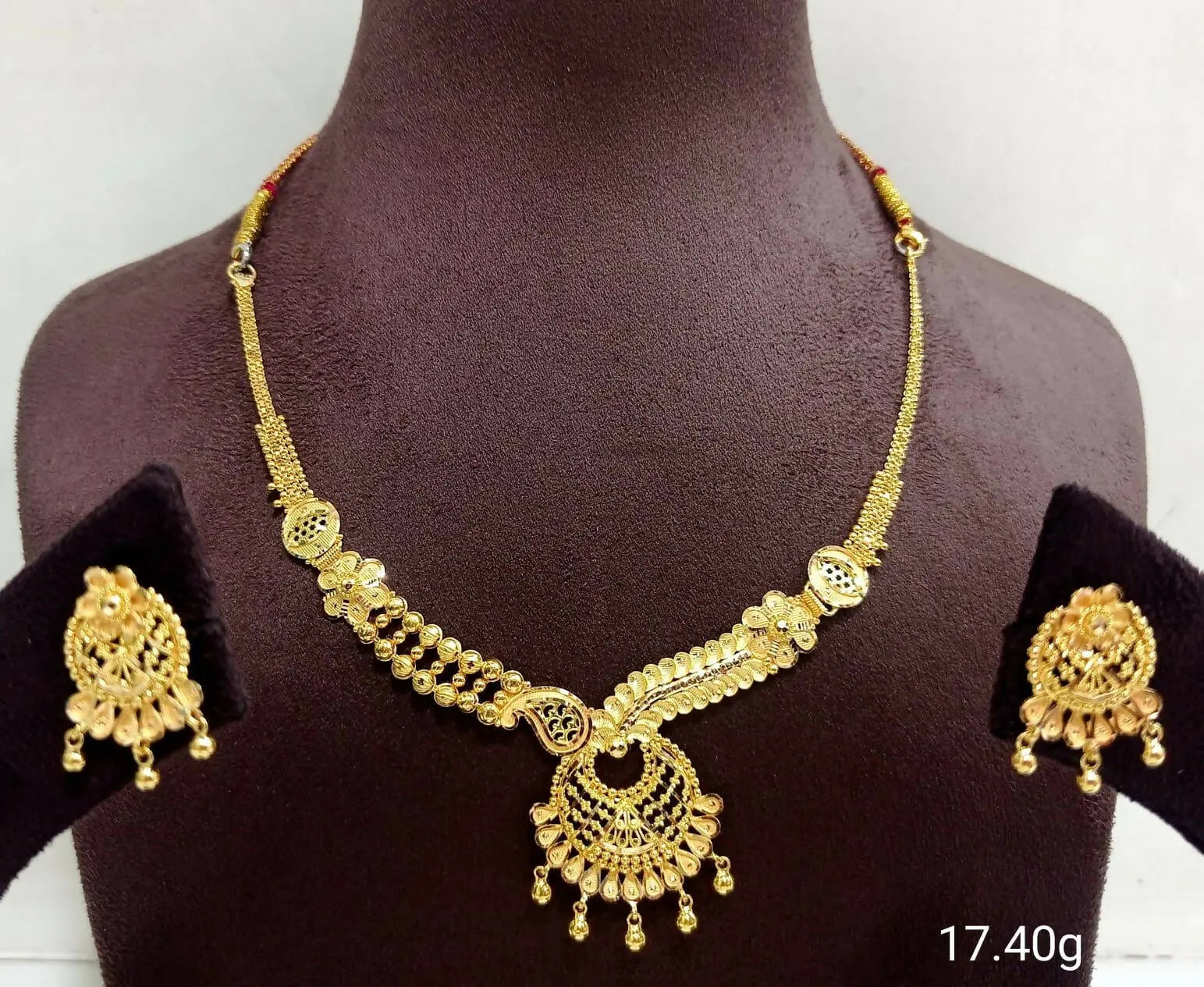 Gold Necklace Sarafa Bazar India