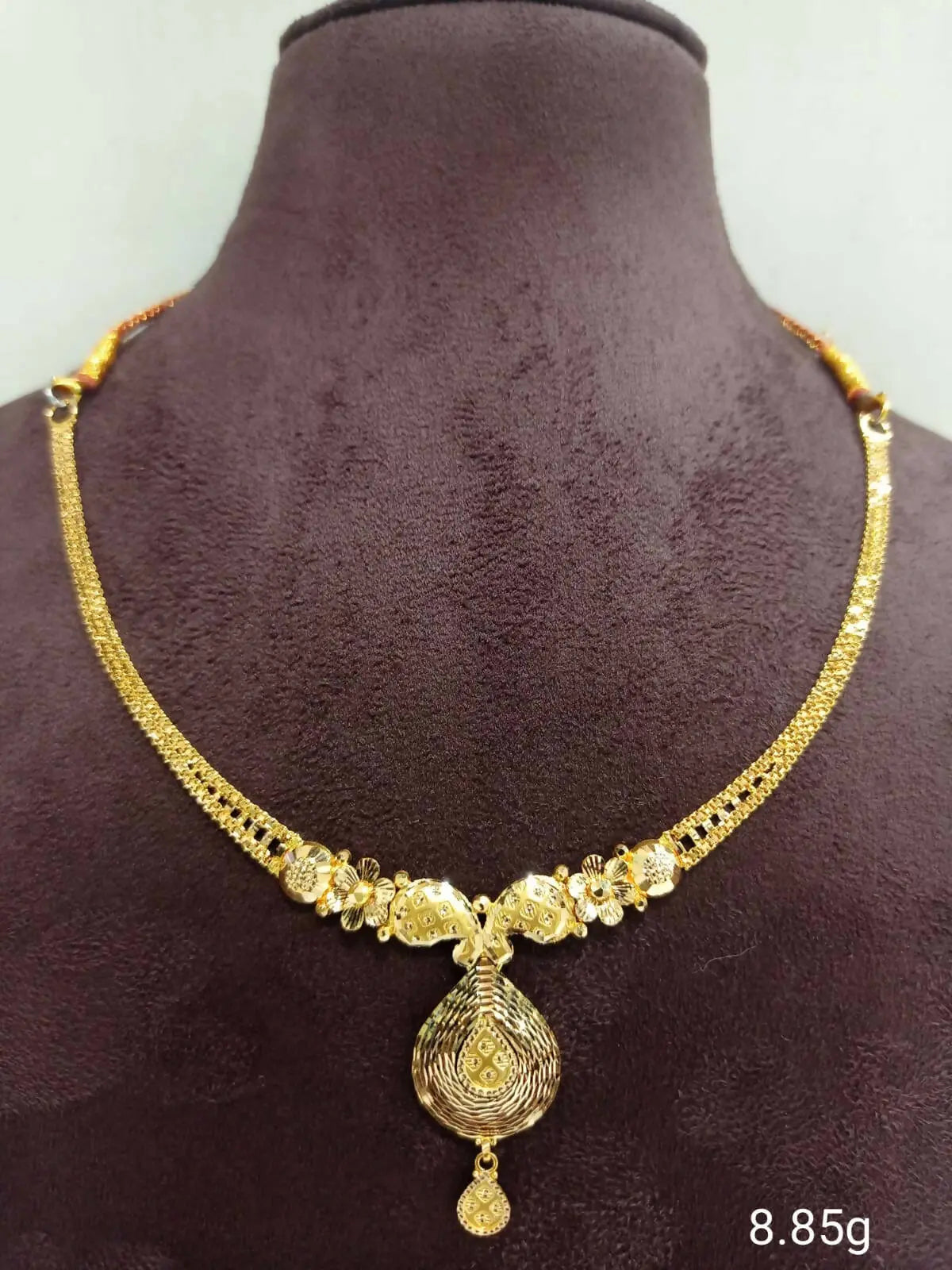 Gold Necklace Sarafa Bazar India