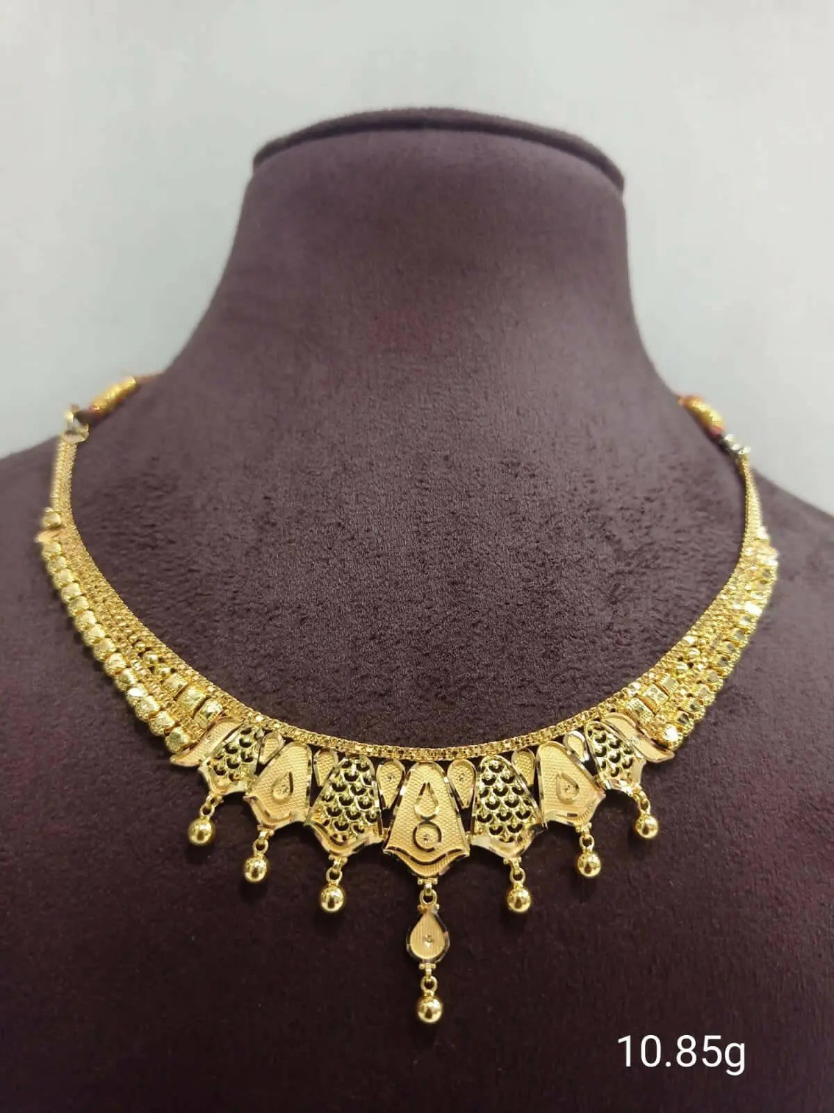 Gold Necklace Sarafa Bazar India