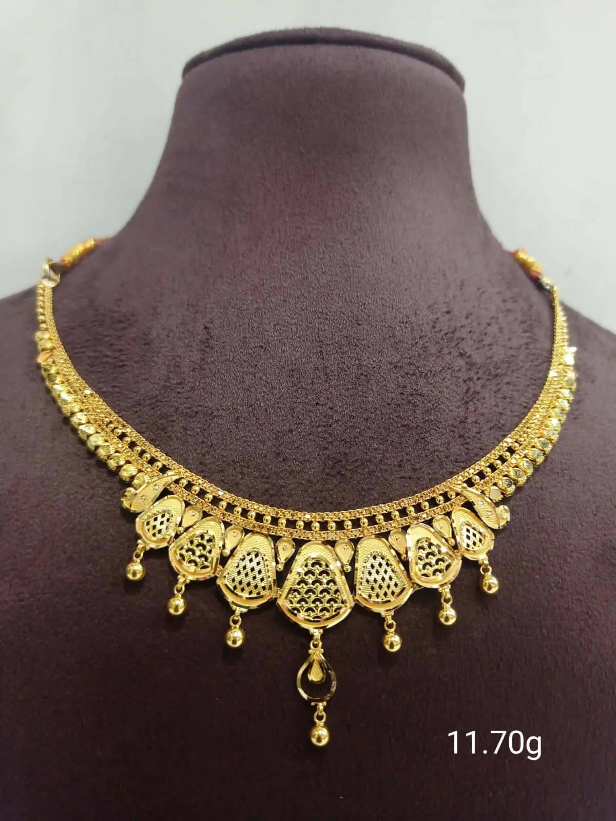 Gold Necklace Sarafa Bazar India