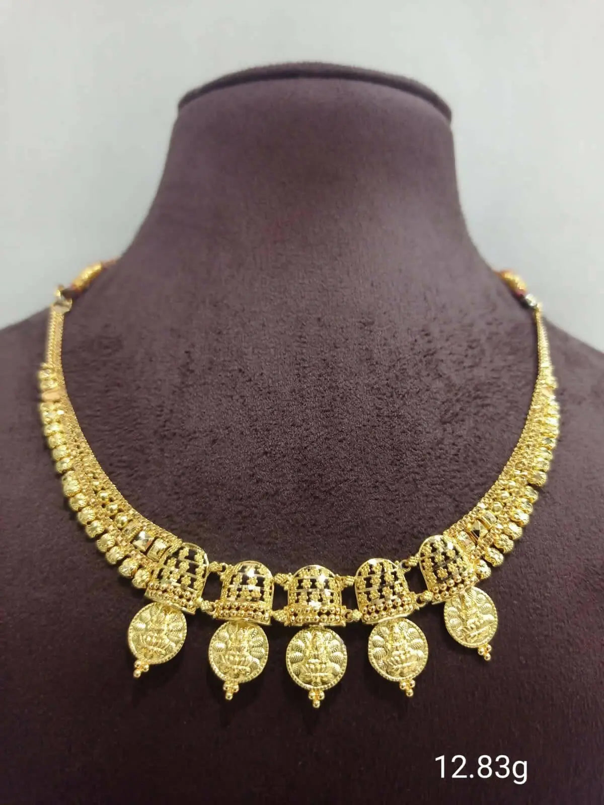 Gold Necklace Sarafa Bazar India