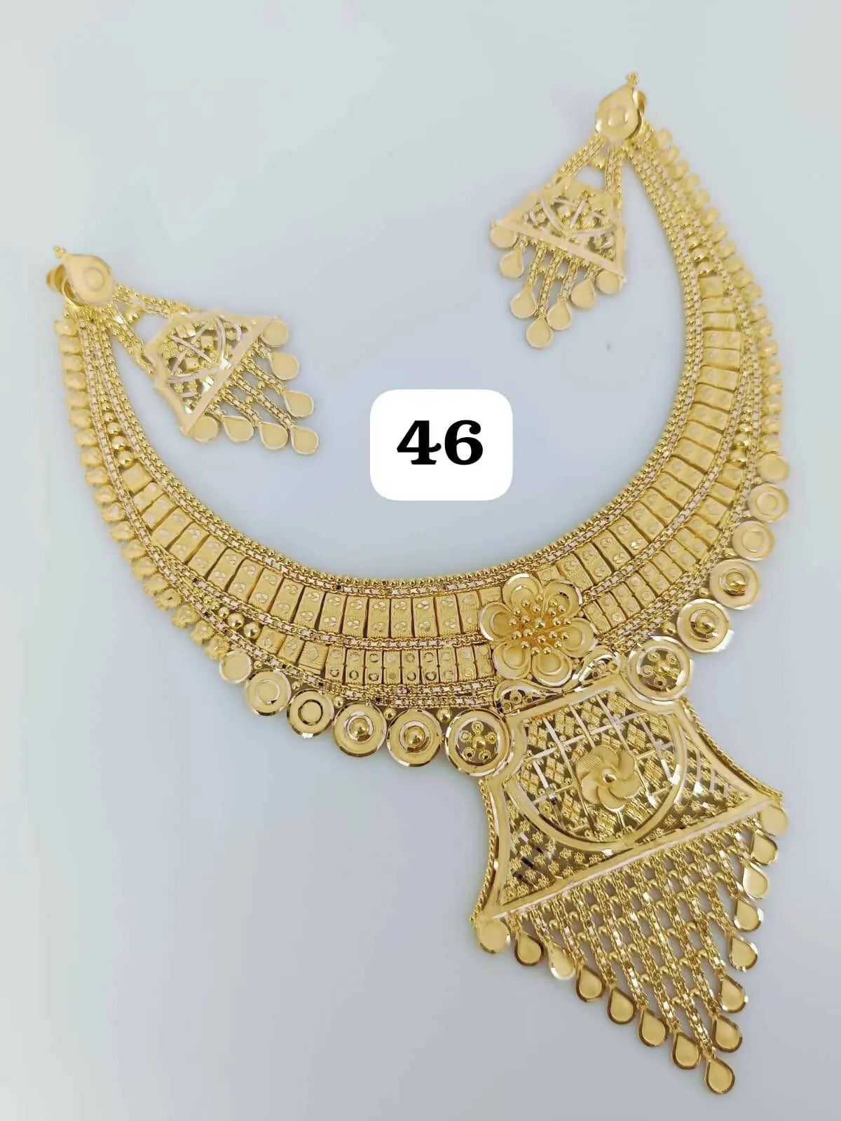 Gold Necklace Sarafa Bazar India