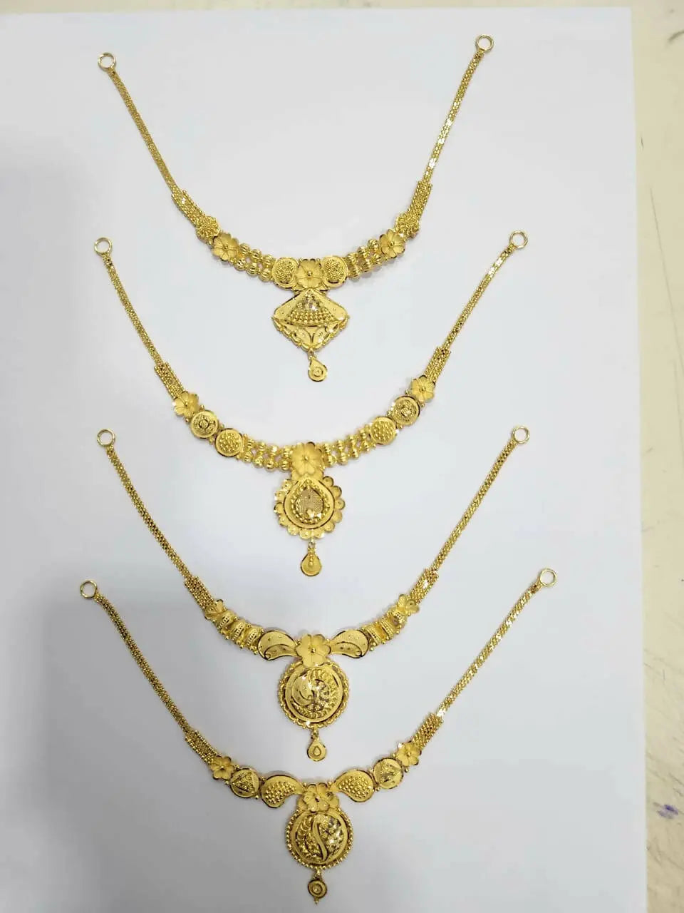 Gold Necklace Sarafa Bazar India