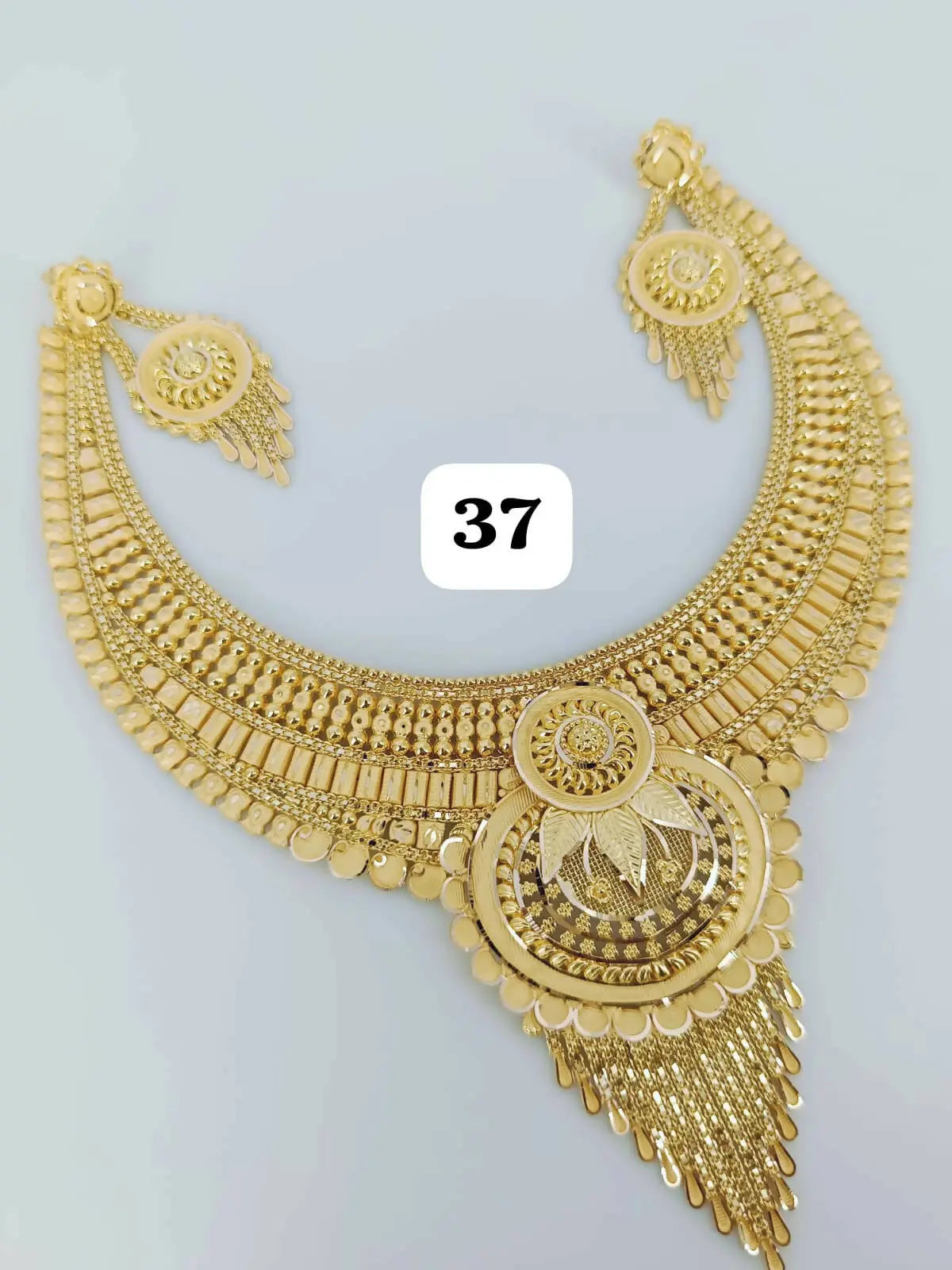 Gold Necklace Sarafa Bazar India