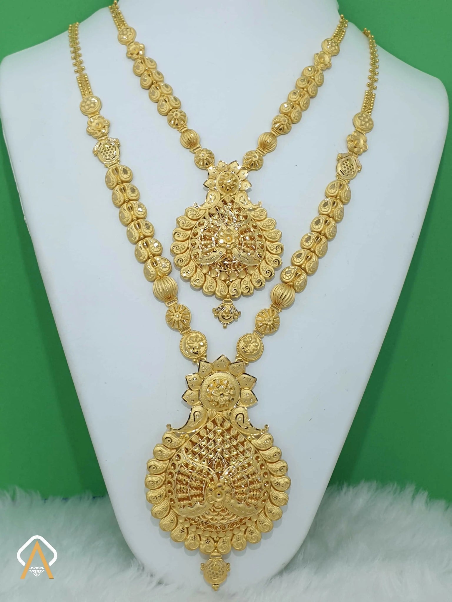 Gold Necklace & Long Set Sarafa Bazar India