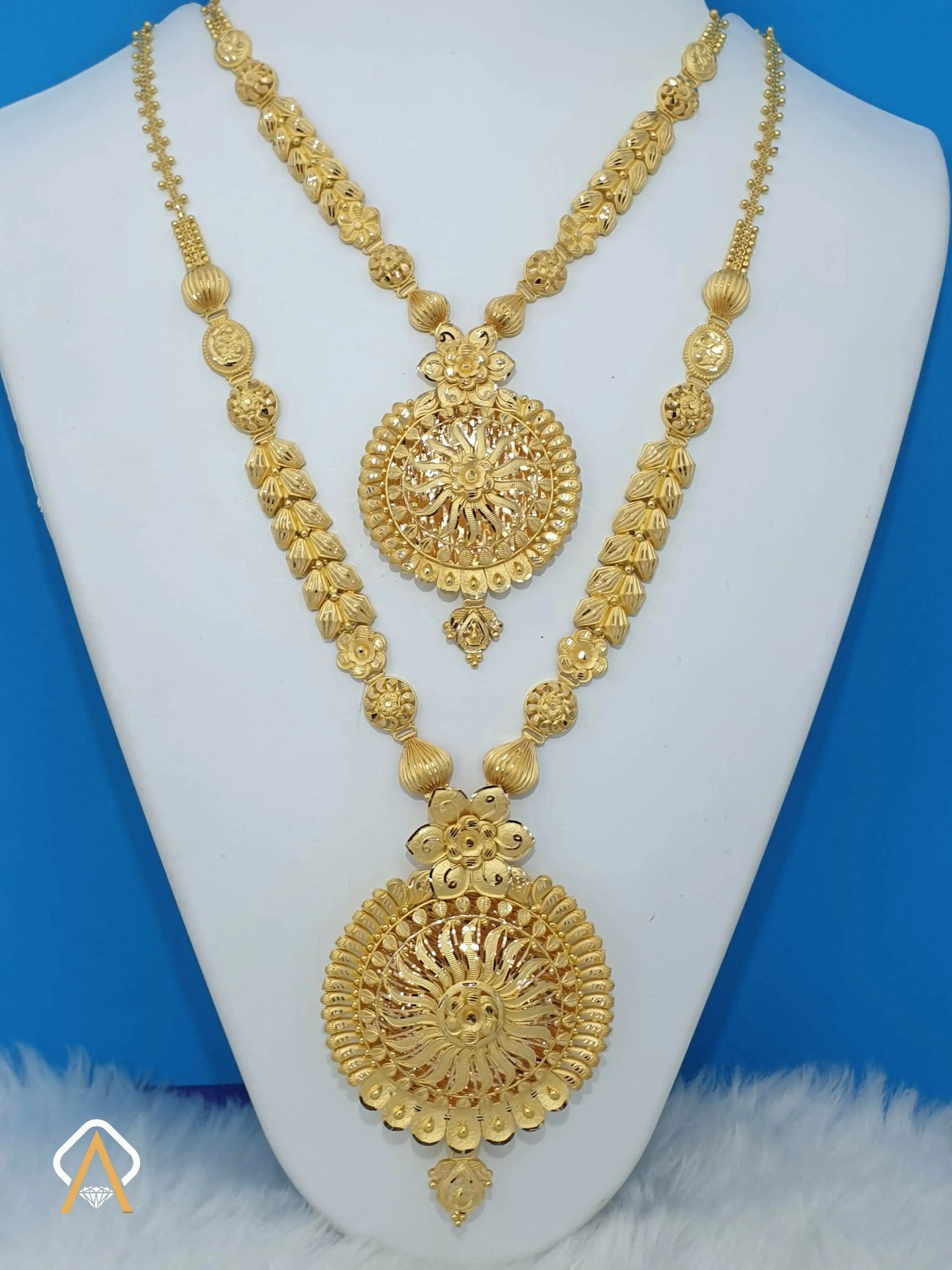 Gold Necklace & Long Set Sarafa Bazar India