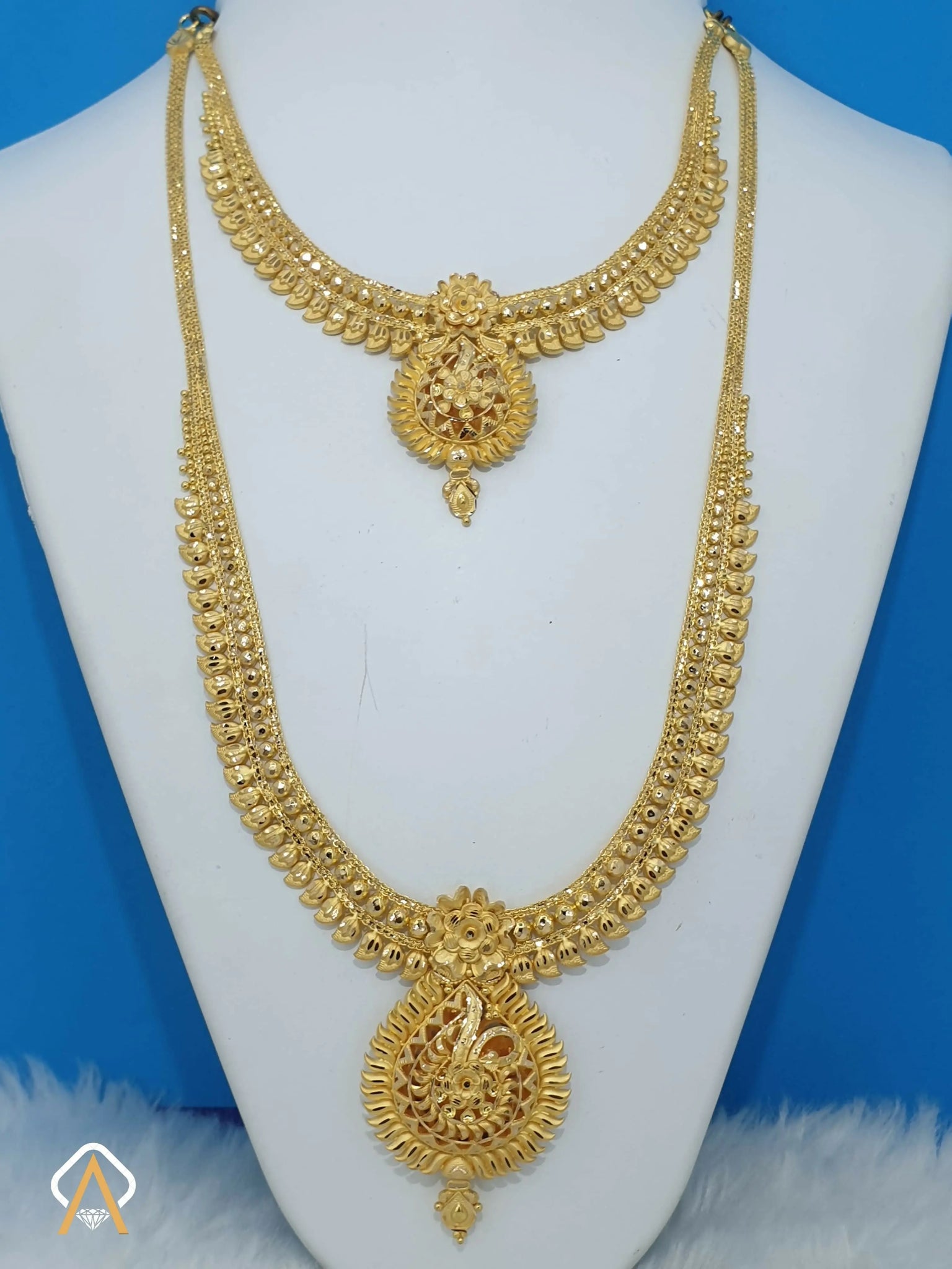 Gold Necklace & Long Set Sarafa Bazar India