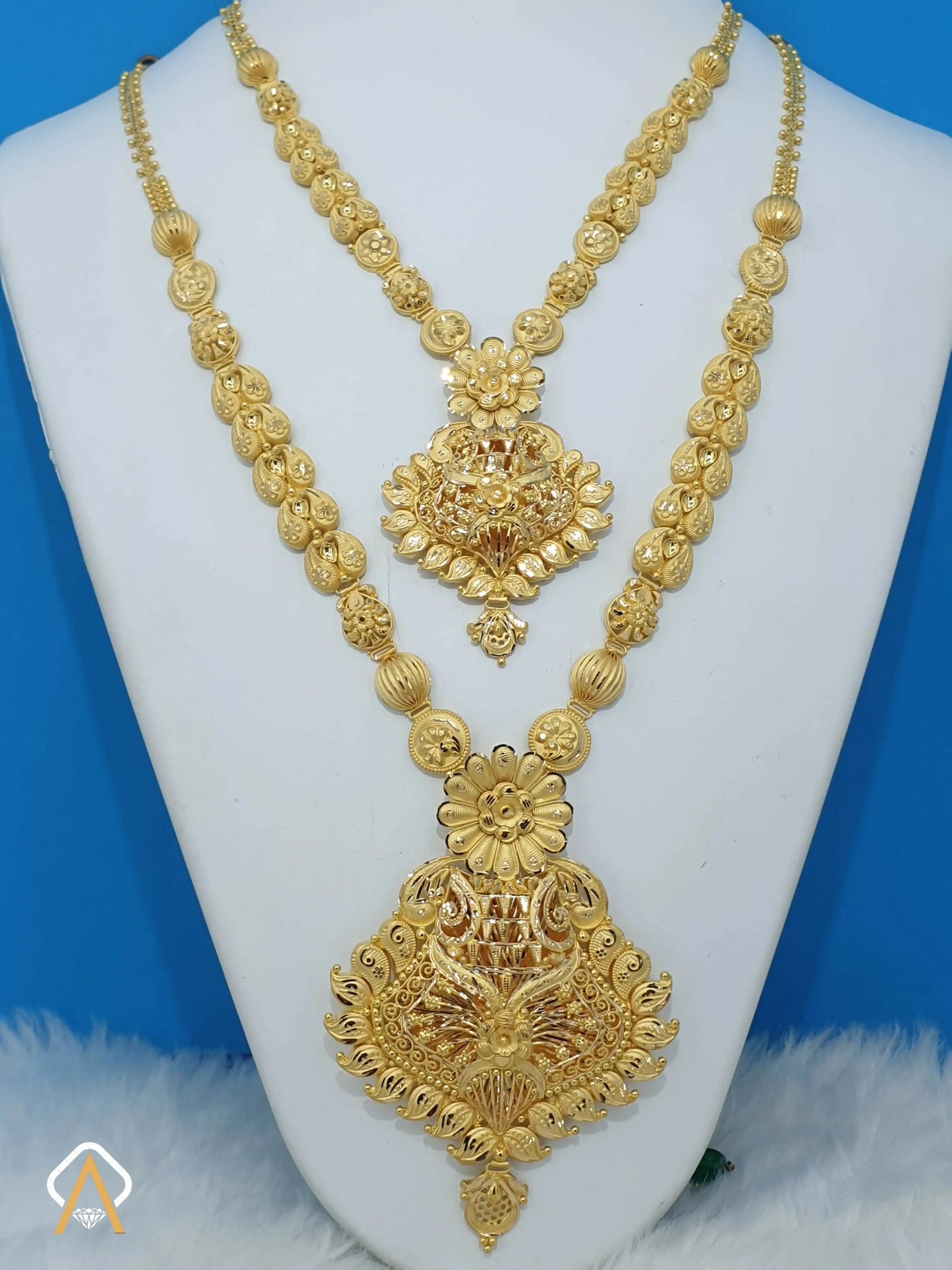 Gold Necklace & Long Set Sarafa Bazar India