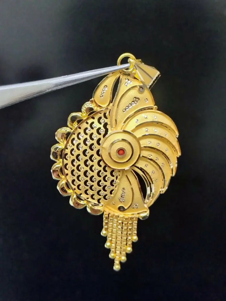 Gold Pendant Sarafa Bazar India