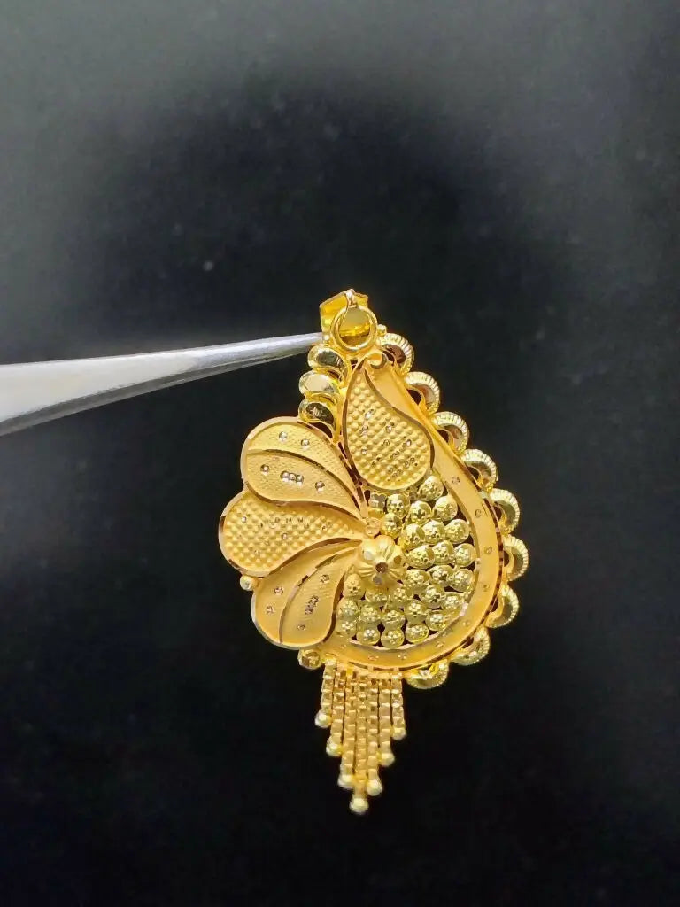Gold Pendant Sarafa Bazar India
