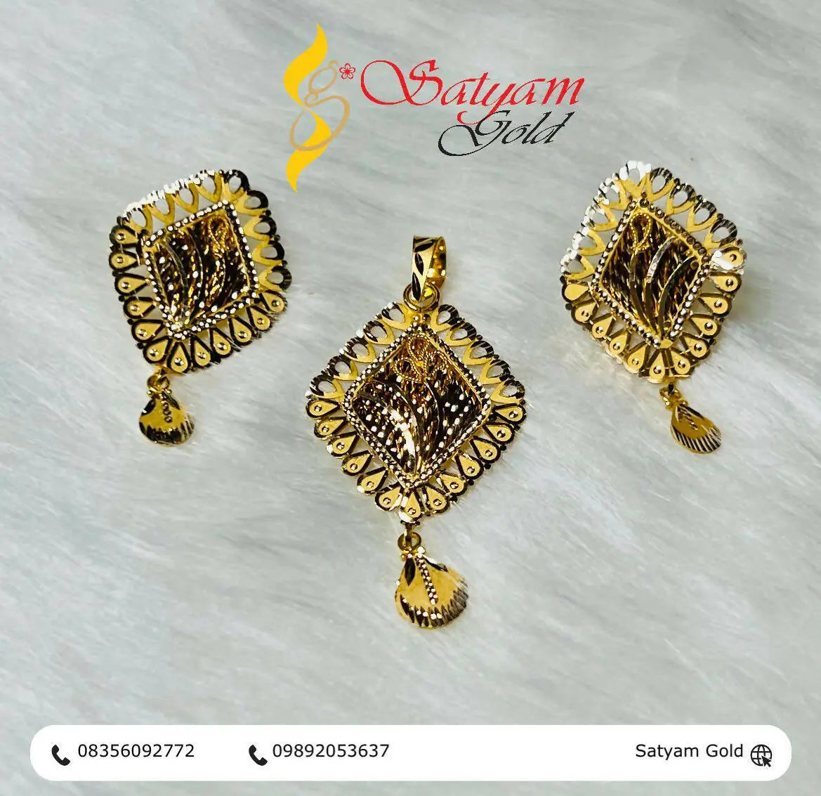 Gold pendant set Sarafa Bazar India