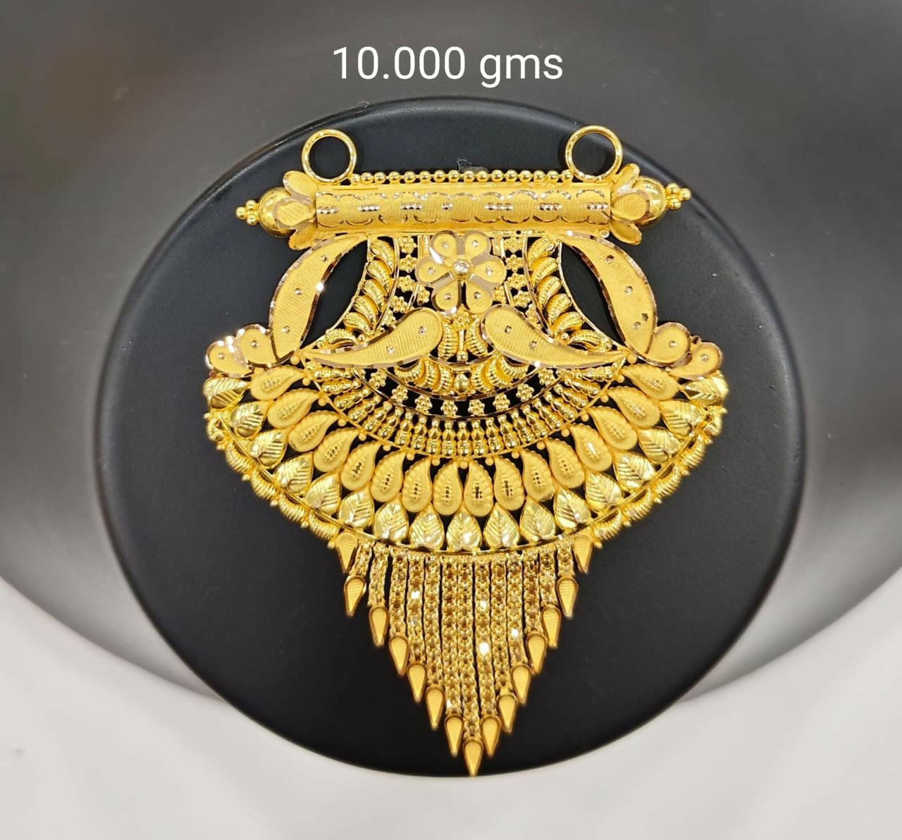Gold Mangalsutra Pendant Sarafa Bazar India