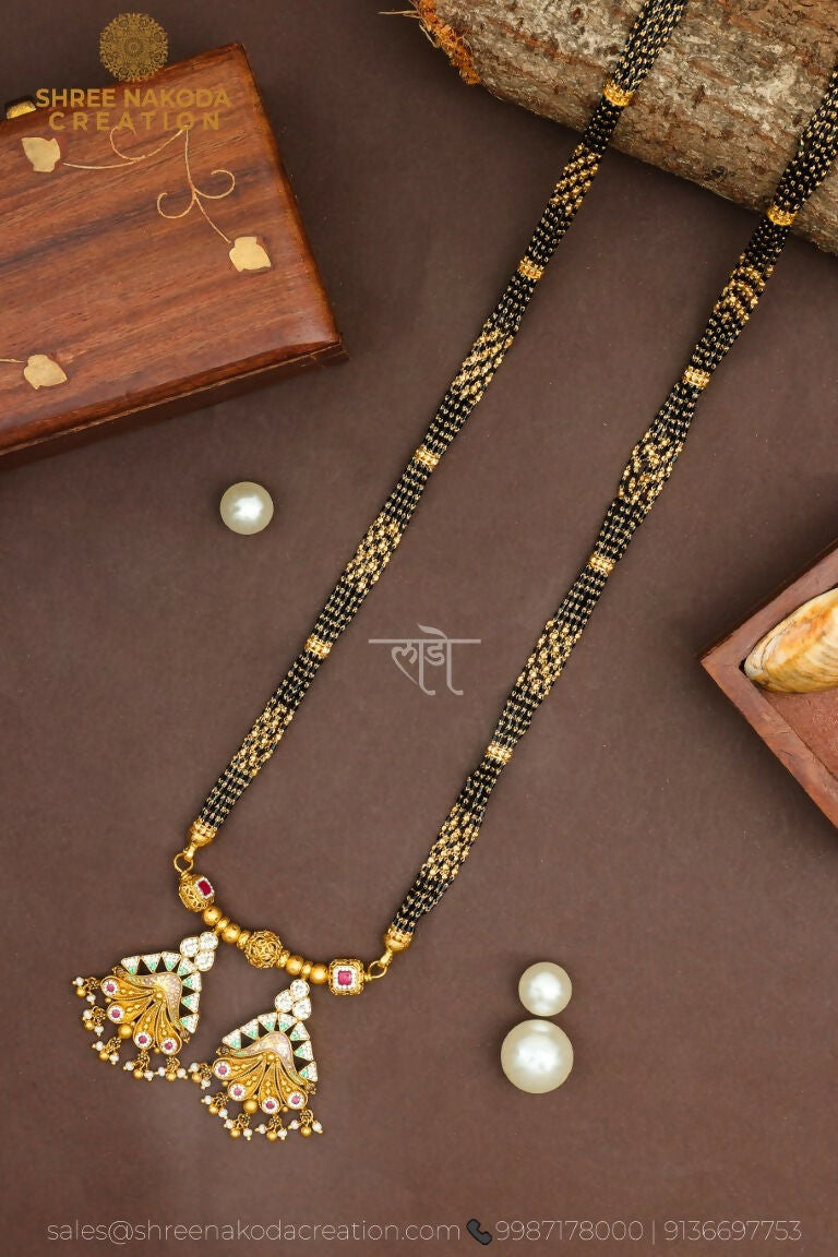 Antique Mangalsutra Sarafa Bazar India