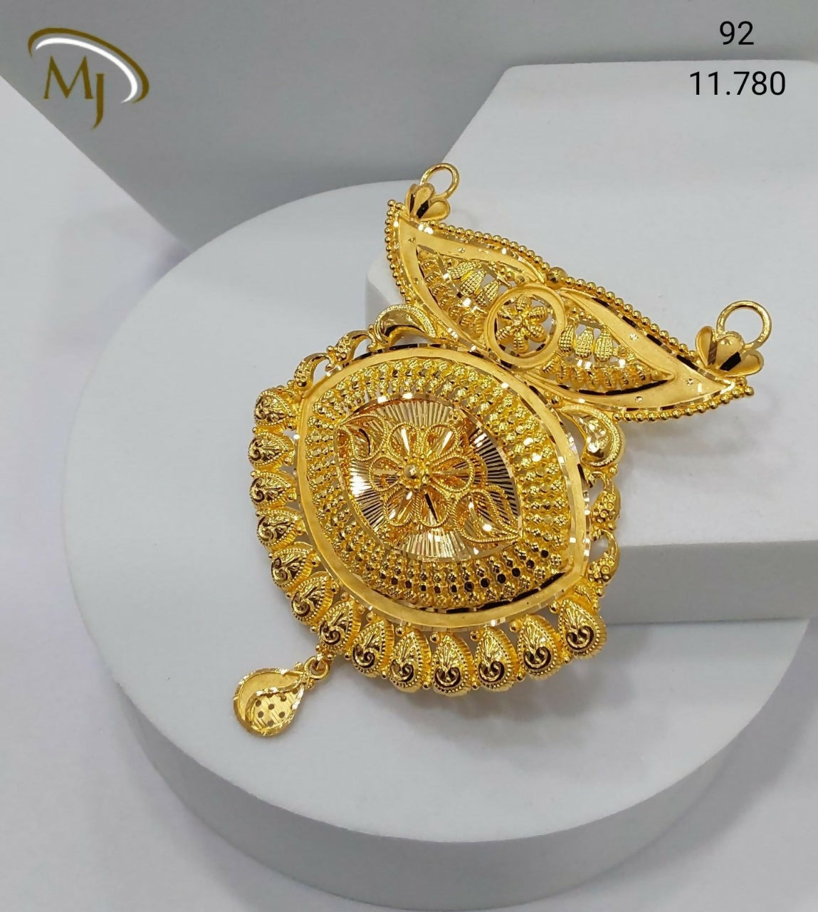 22kt Gold Mangalsutra Pendants Sarafa Bazar India