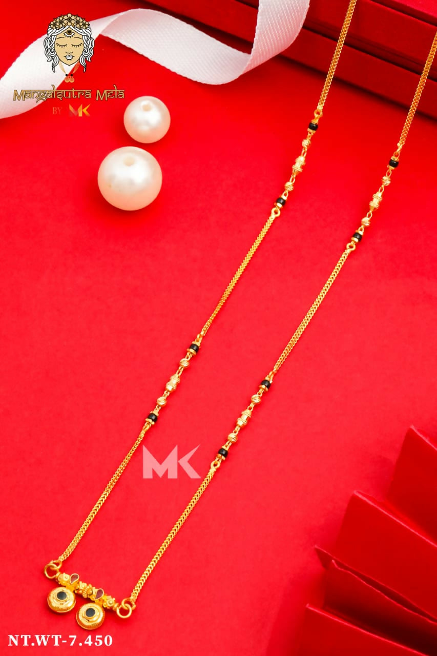 Gold Mangalsutra Sarafa Bazar India