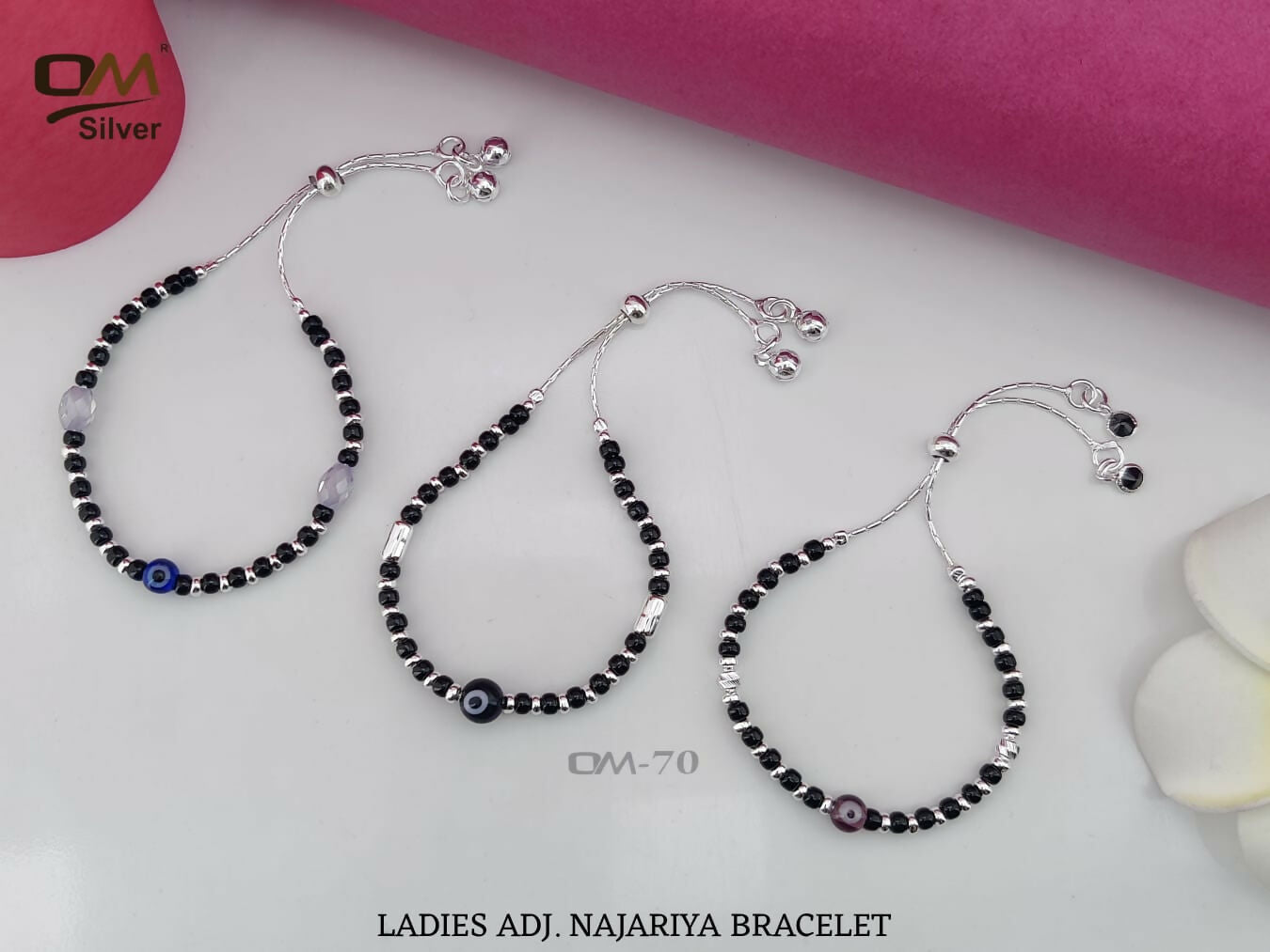 Ladies Adj. Najariya Bracelet Sarafa Bazar India