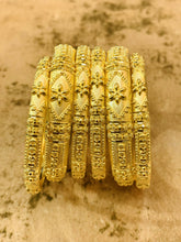 Kolkata Half Round Bangles Sarafa Bazar India