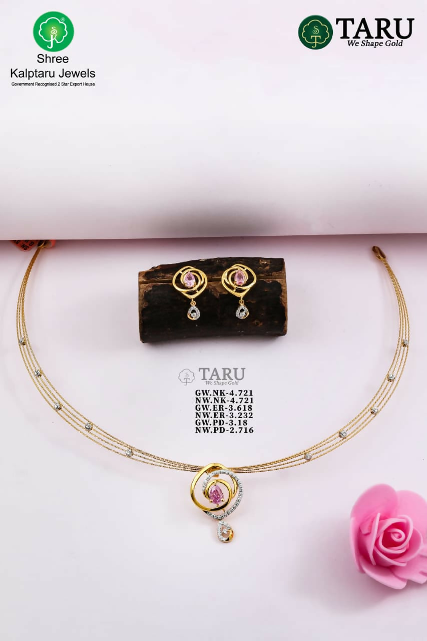 18kt Yellow Gold Omega Chain Necklace Sarafa Bazar India