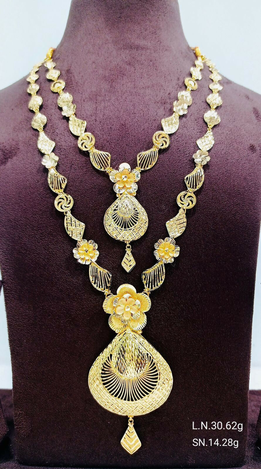 Flora Necklace & Long Set Sarafa Bazar India