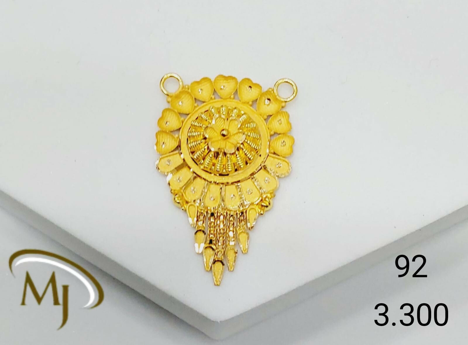 22kt Gold Mangalsutra Pendant Sarafa Bazar India