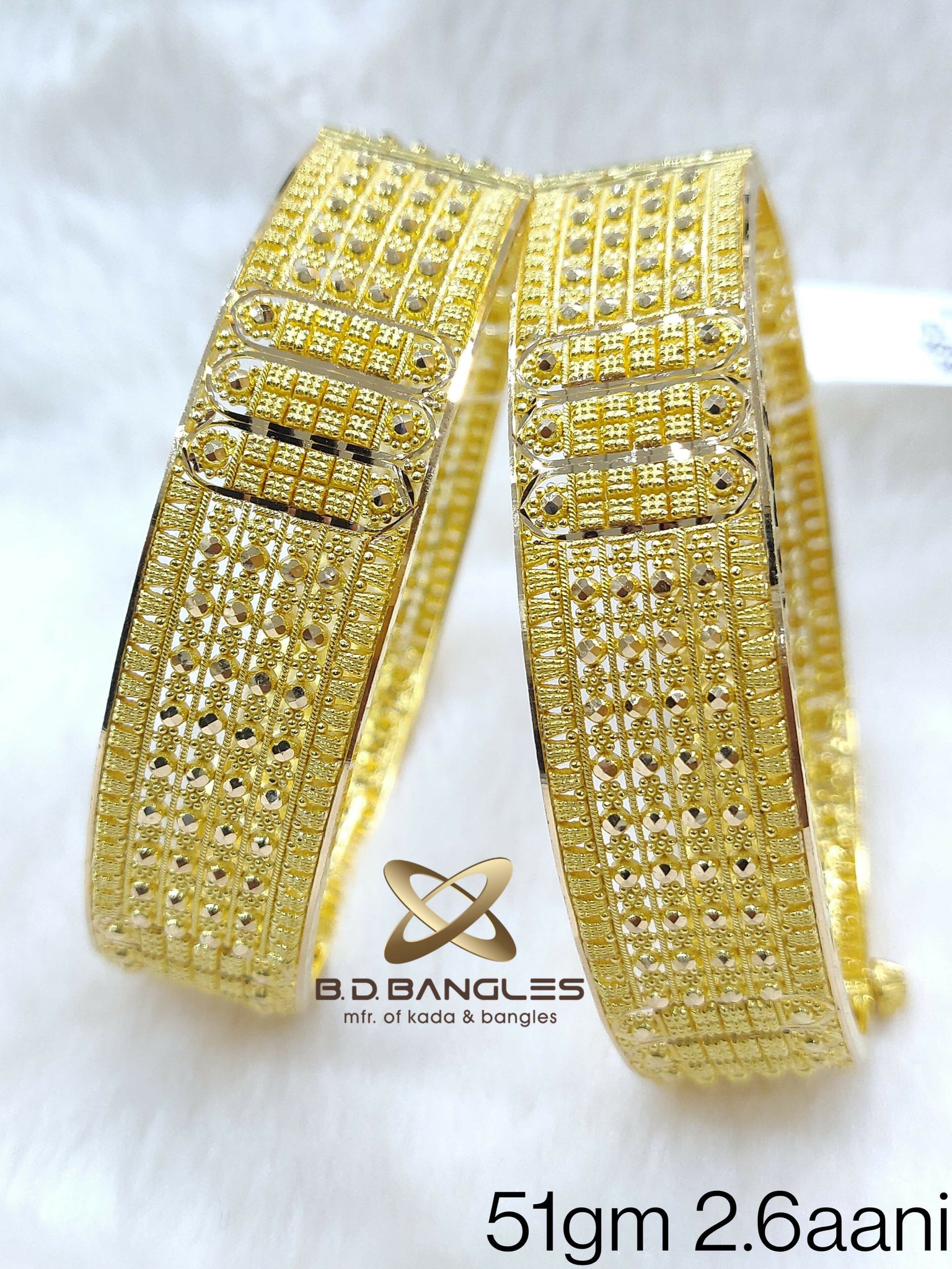 Gold Bangles Sarafa Bazar India