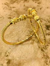 Reji Kolkata Bangles Sarafa Bazar India