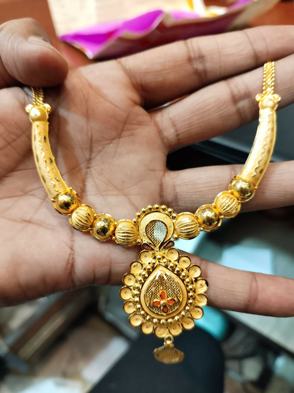 Gold Necklace Sarafa Bazar India