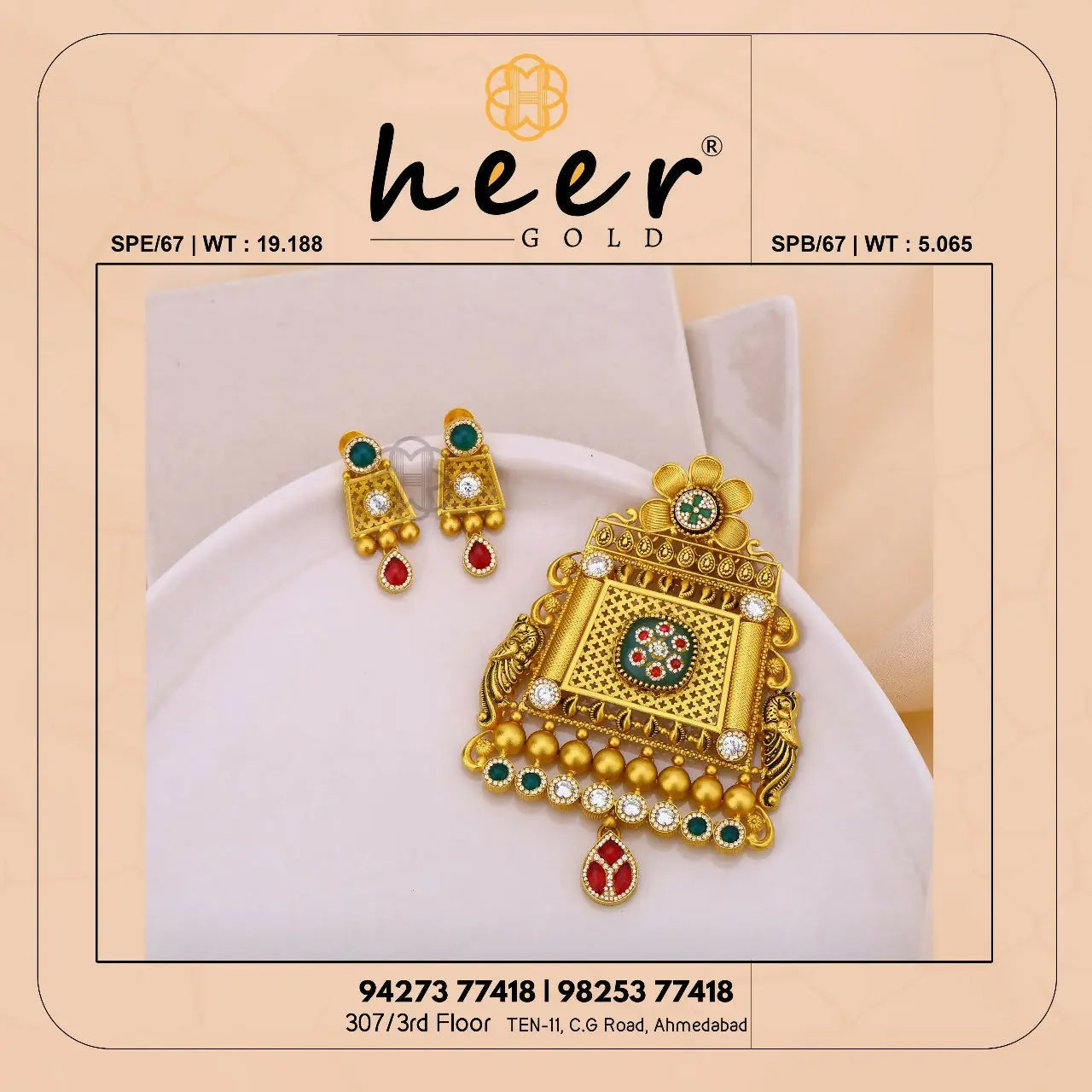 Kundan Antique Pendant Set Sarafa Bazar India