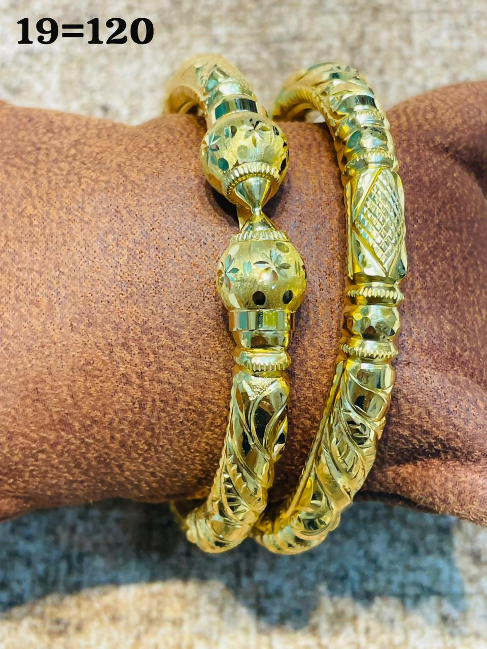 Nakashi Bangles Sarafa Bazar India
