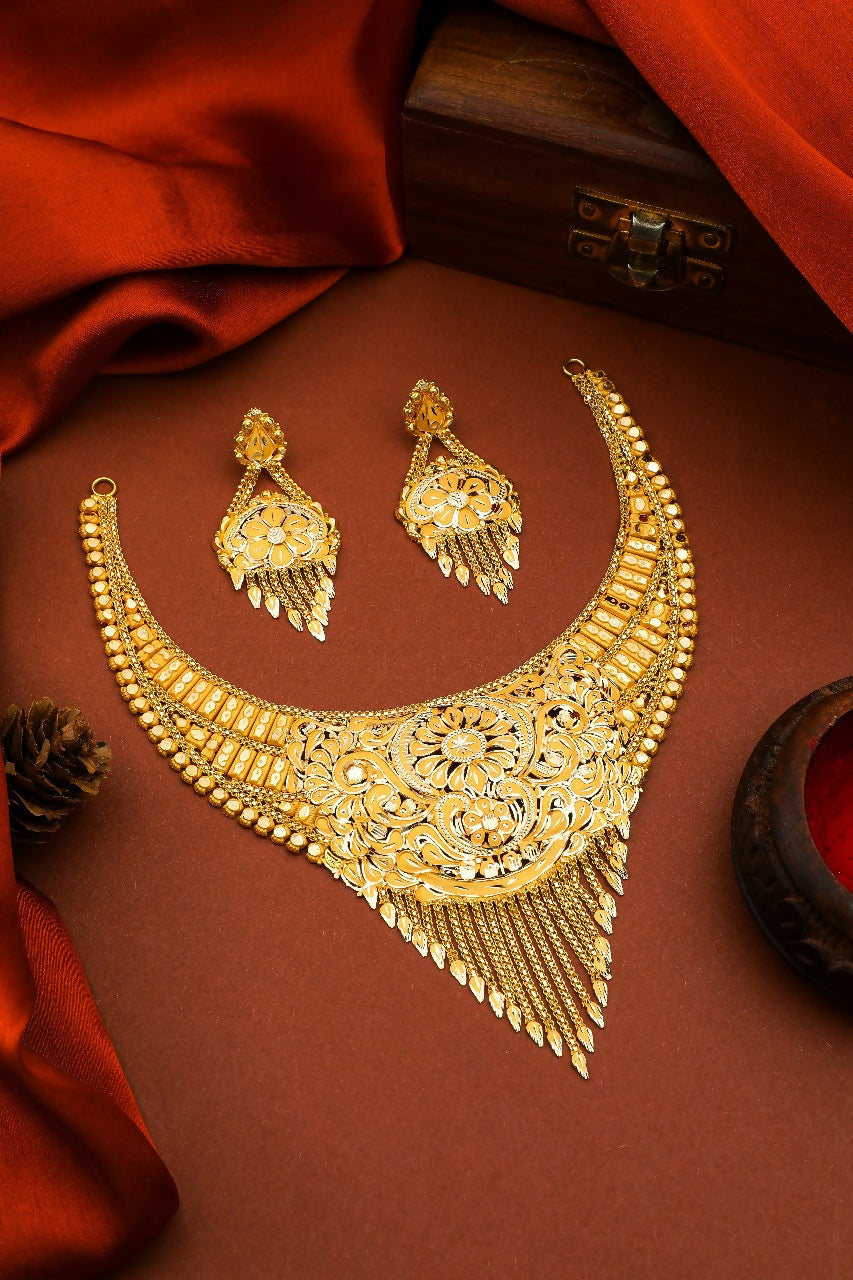 Gold Necklace Sarafa Bazar India