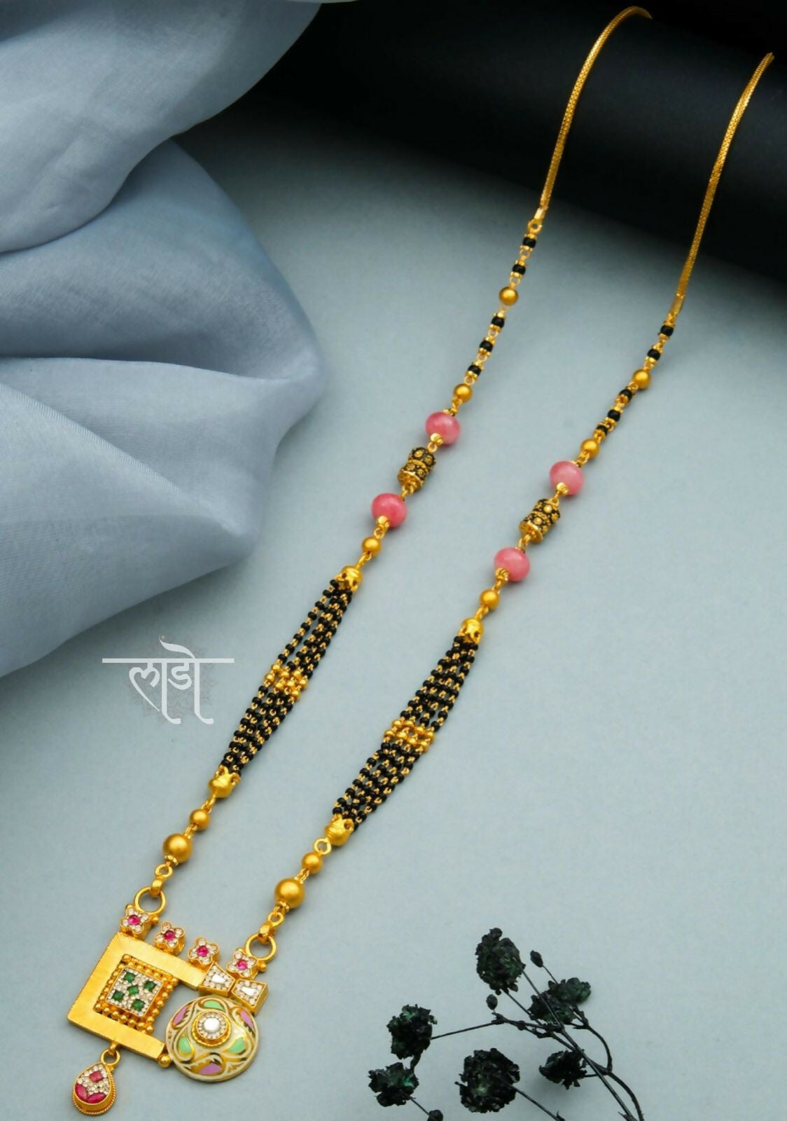 Antique Mangalsutra Sarafa Bazar India