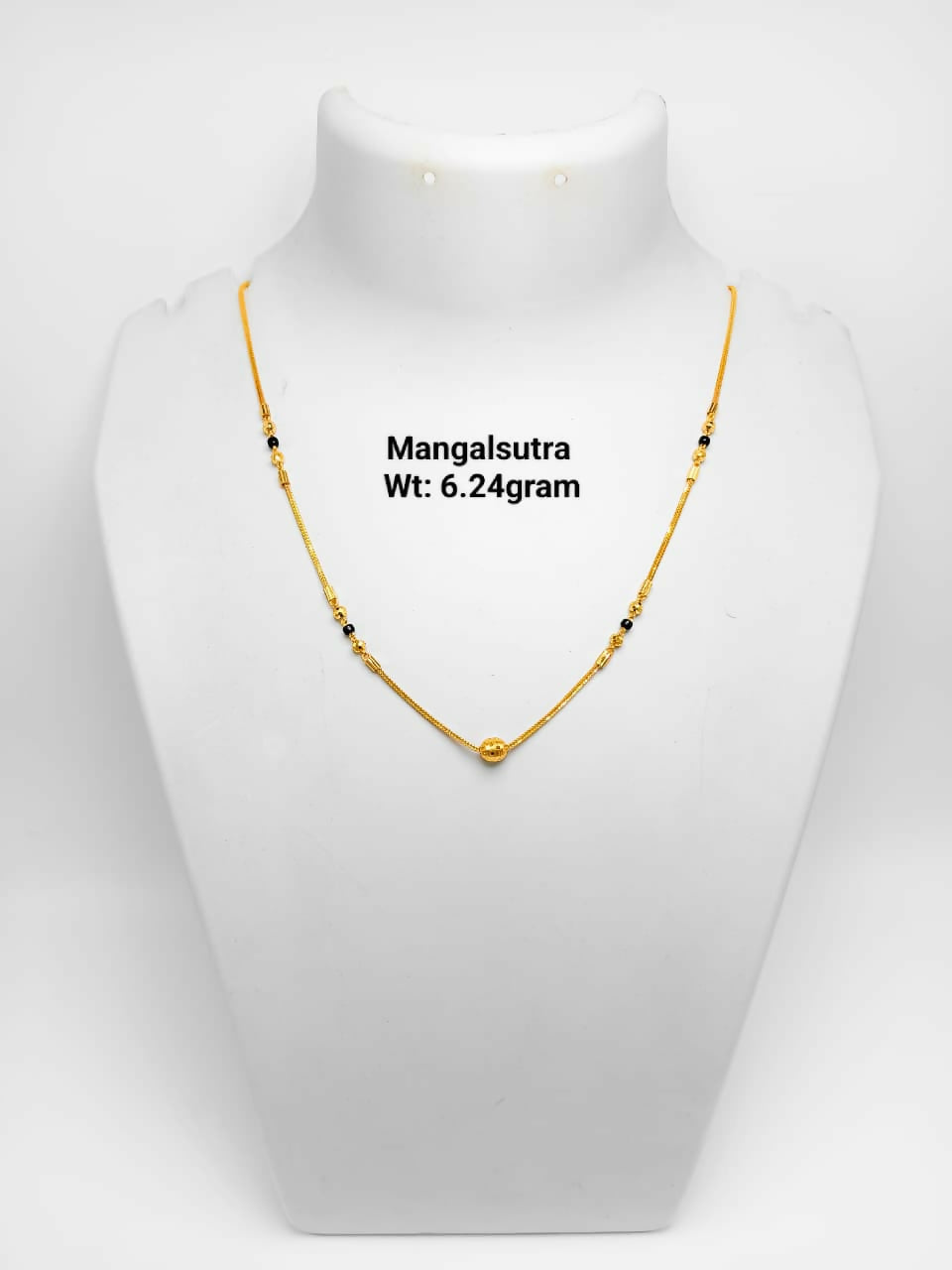 Mangalsutra Sarafa Bazar India