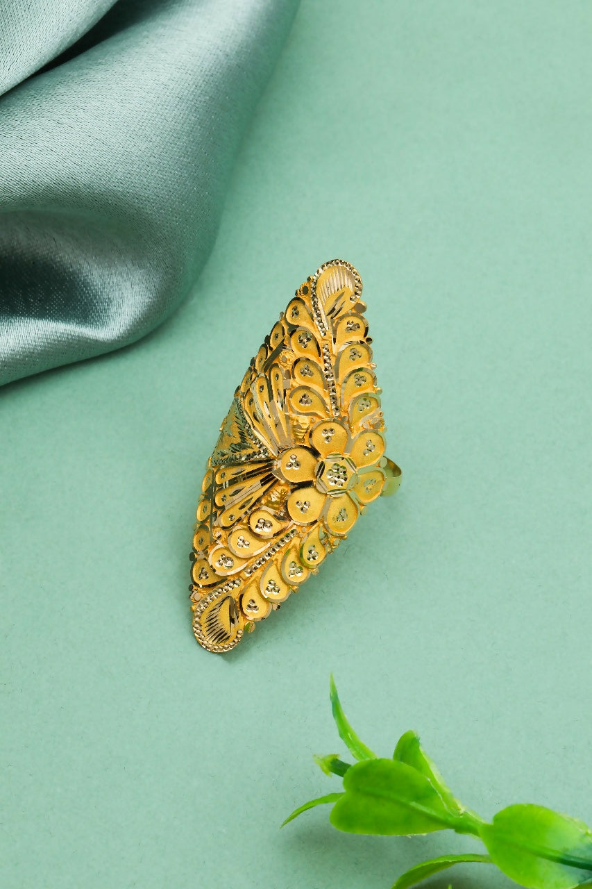 Gold Ladies Rings Sarafa Bazar India