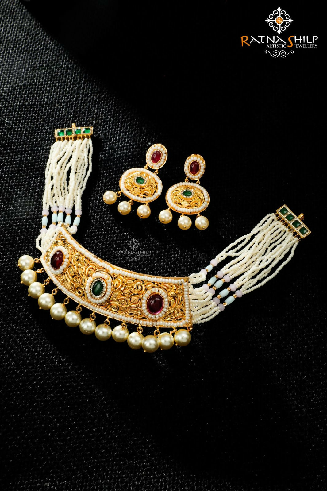 Antique Necklace Sarafa Bazar India