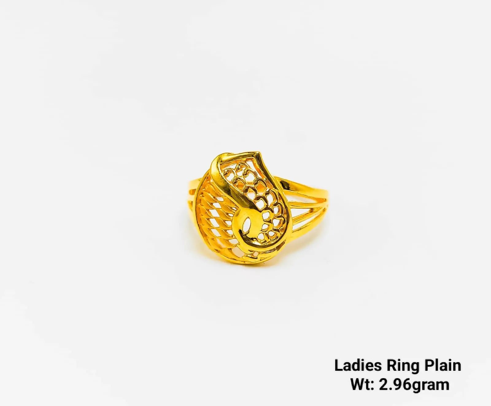 Ladies Ring Plain Sarafa Bazar India