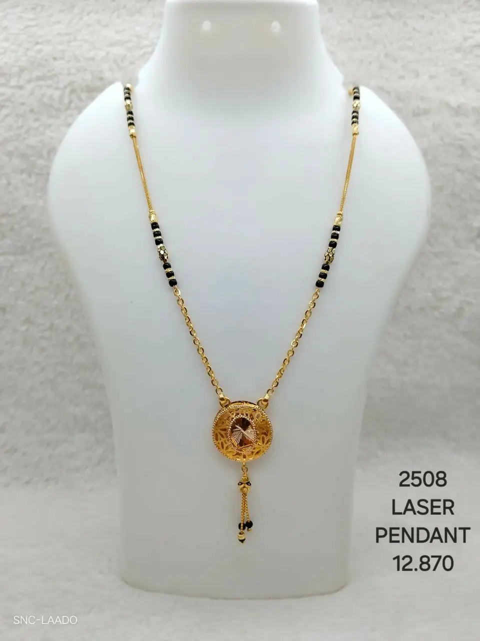 Laser Pendant Mangalsutra Sarafa Bazar India