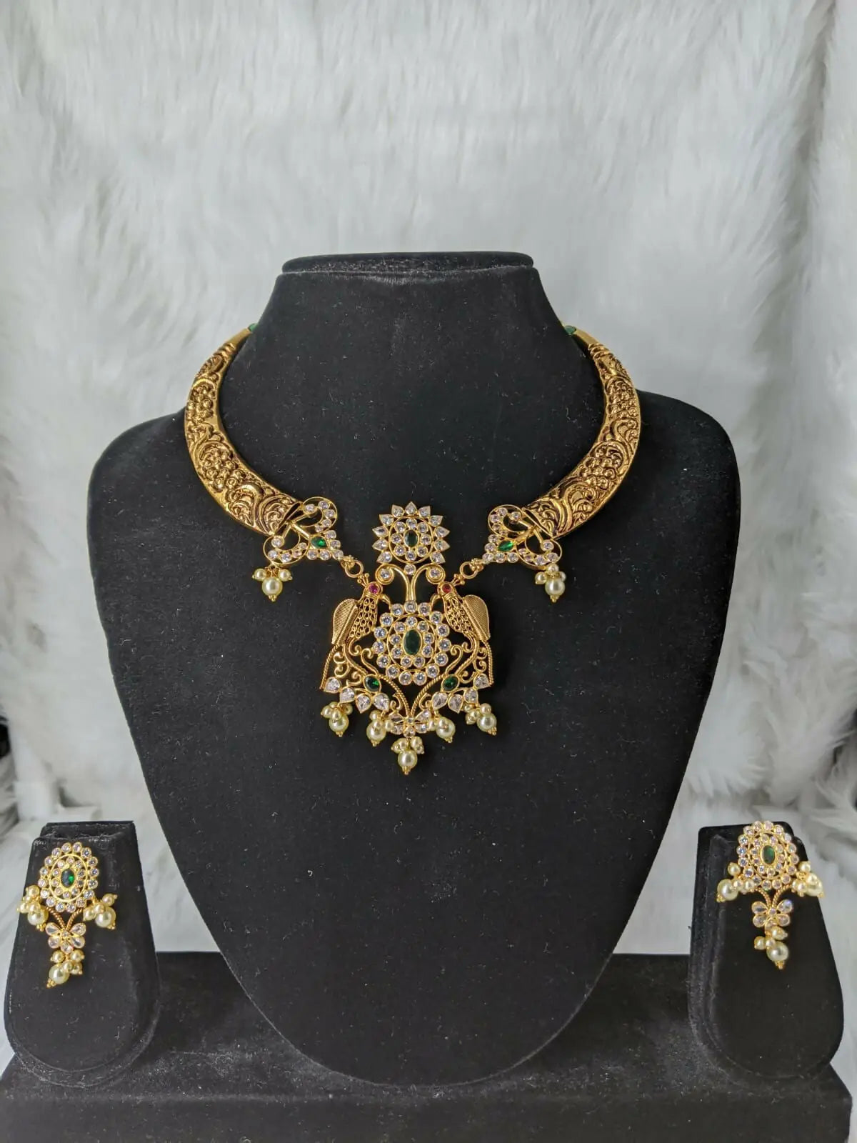 Light Weight CZ Polki Necklace Sarafa Bazar India