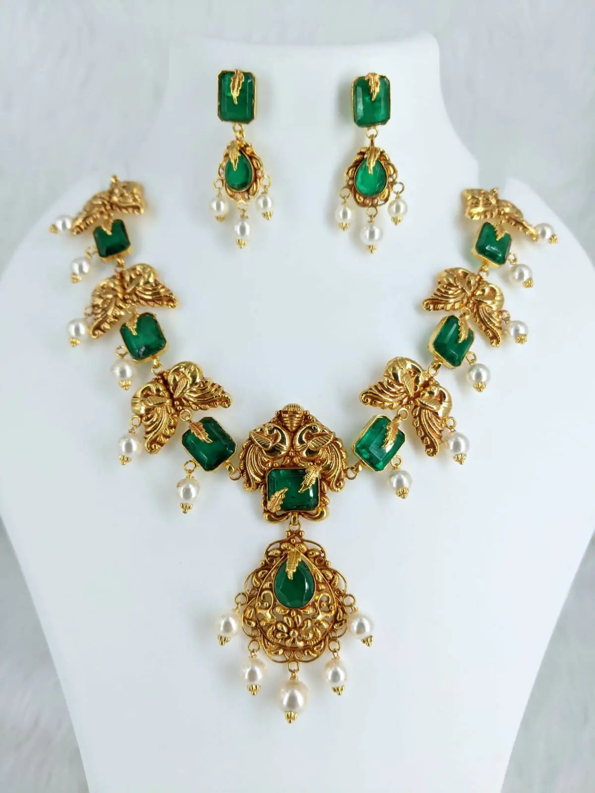 Light Weight CZ Polki Necklace Sarafa Bazar India